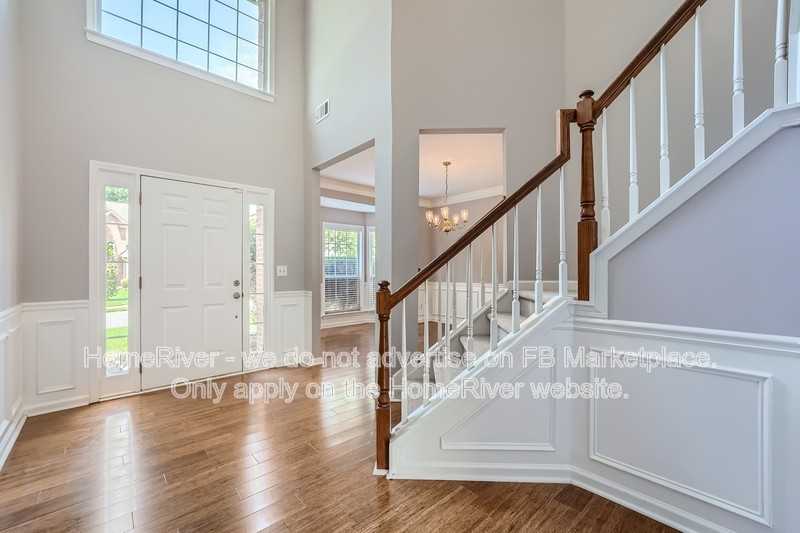 2282 Wickingham Dr Ne - Photo 4 of 31