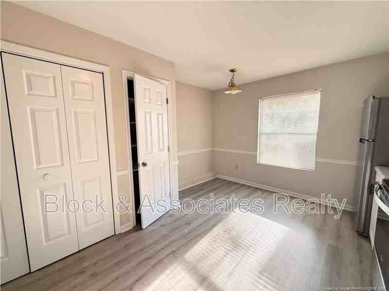 4077 Professional Dr - Photo 6 of 11