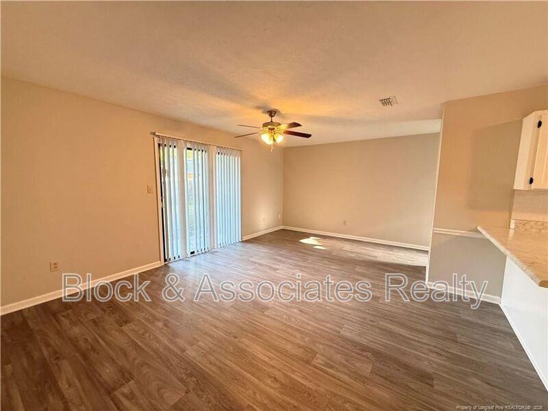 4071 Professional Dr - Photo 2 of 12