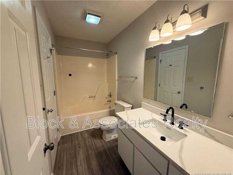 4071 Professional Dr - Photo 7 of 12