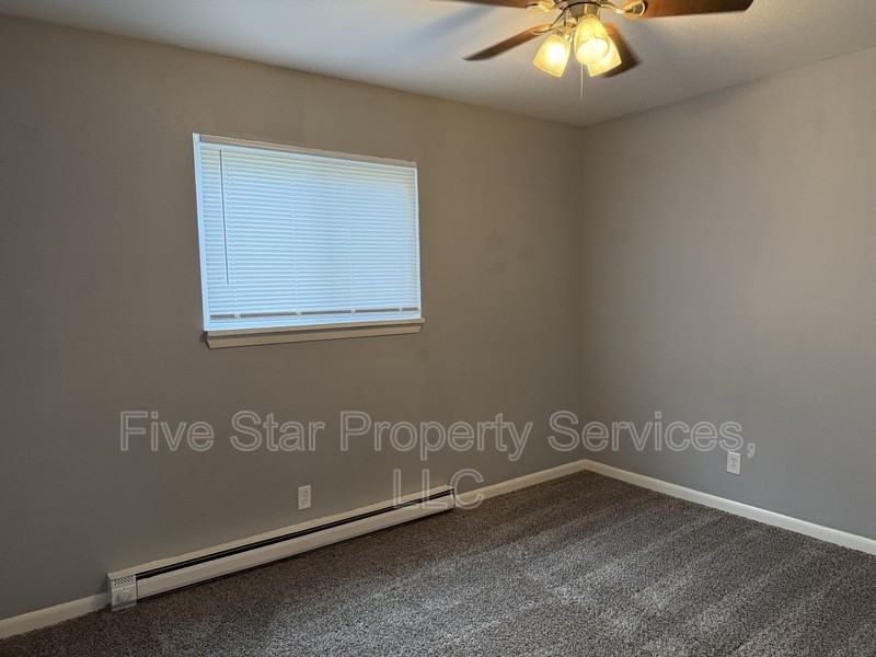 3241 S Douglas Ave Bldg C - Photo 3 of 5