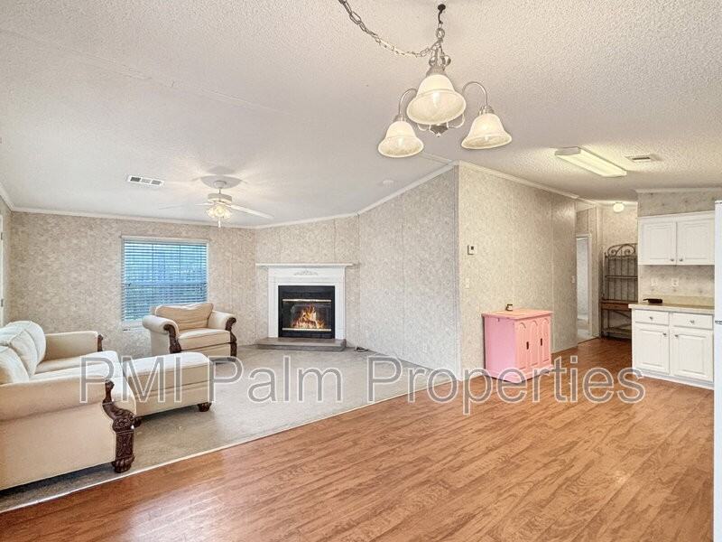 7568 Se Swan Ave - Photo 5 of 29