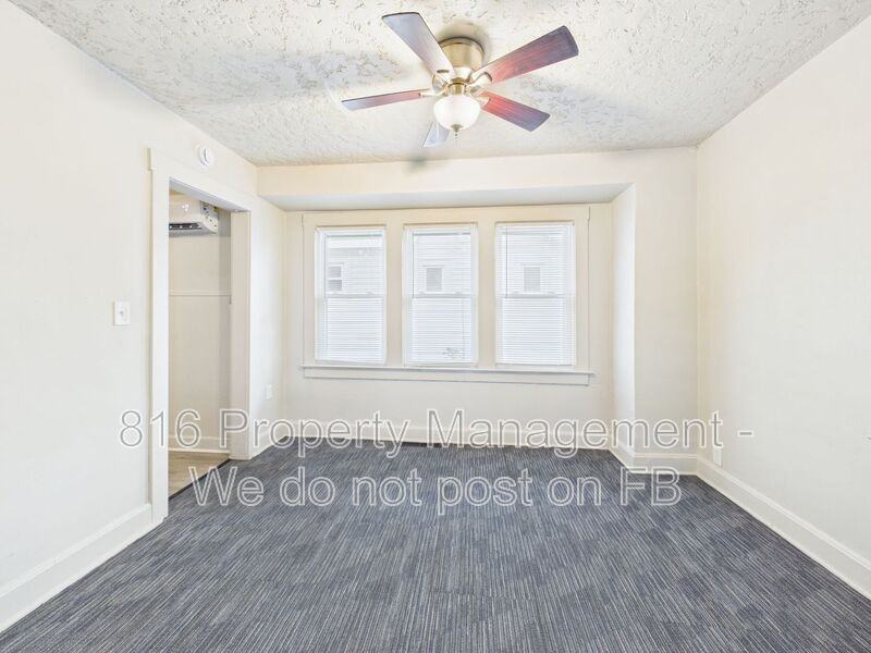 4028 E 68th Ter - Photo 7 of 20