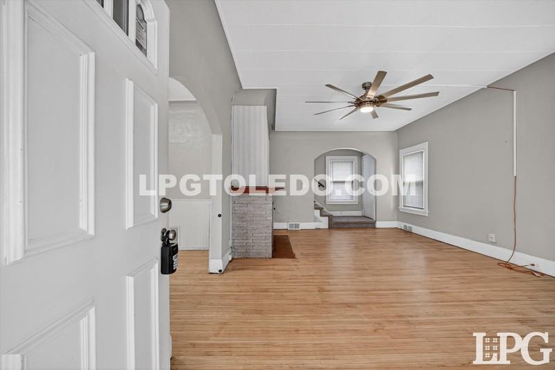 4120 Parrakeet Ave - Photo 6 of 34