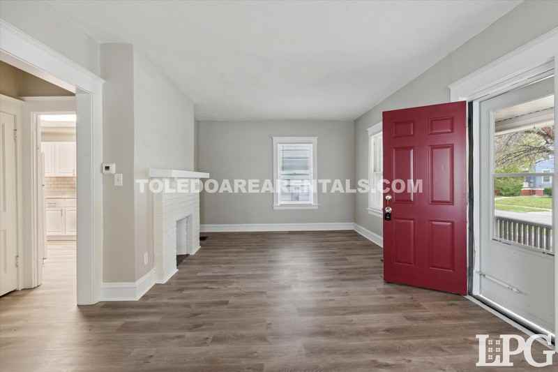 2907 Rockwood Pl - Photo 3 of 20