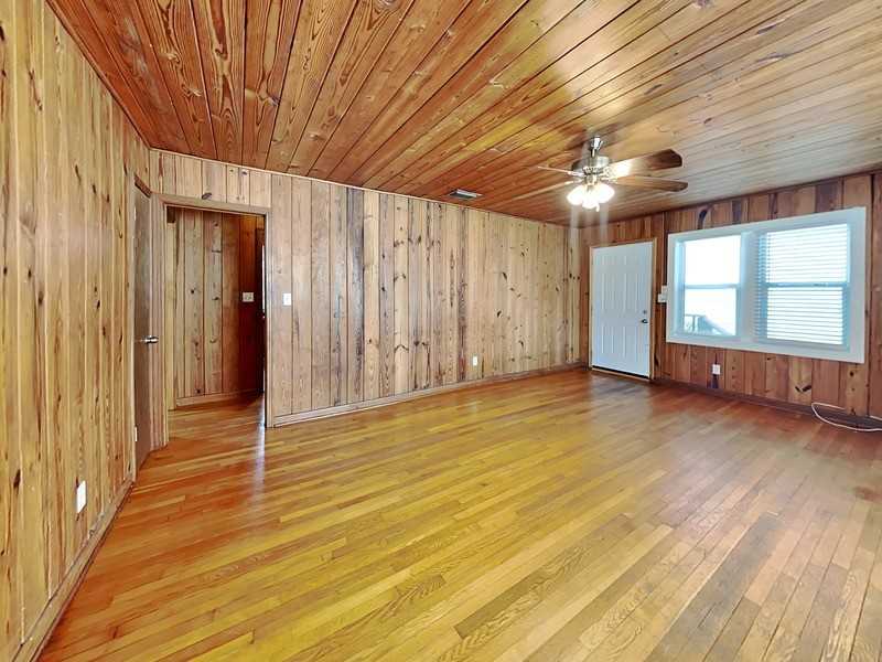 1740 N Shore Ter #A - Photo 2 of 15