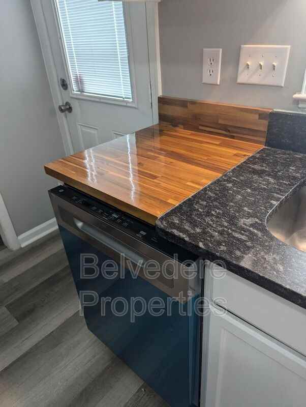 2314 Bethabara Rd - Photo 5 of 25