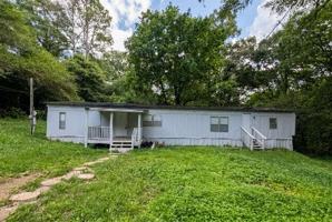 featured image of 122 Collins Rd