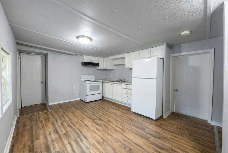 122 Collins Rd - Photo 7 of 16