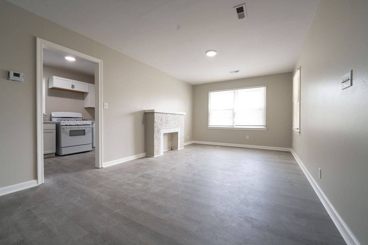 2143 S Wichita St - Photo 2 of 16