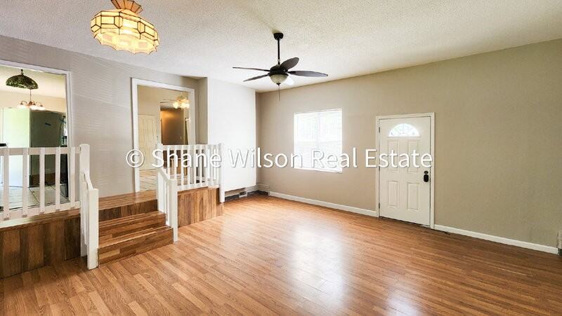 162 Shawn Ln - Photo 4 of 15