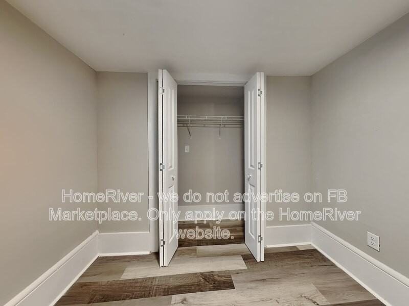 720 E 3rd St - Photo 4 of 12