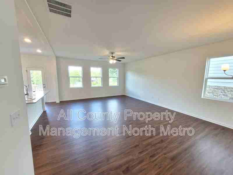 18 Berry Dr - Photo 4 of 14