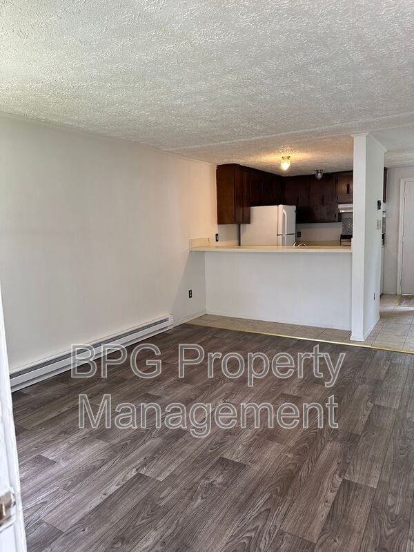 123 Circle Dr #15 - Photo 2 of 13