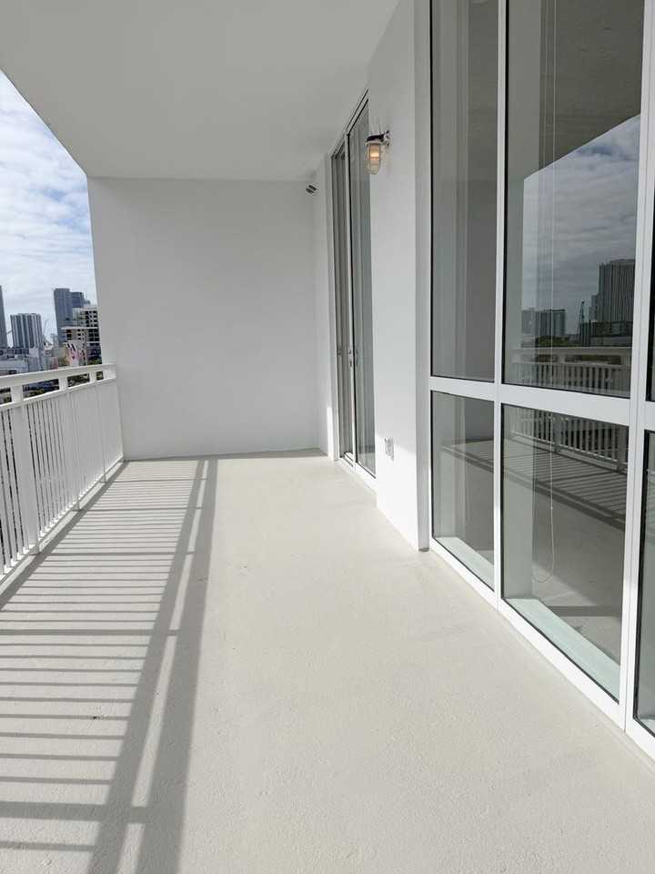 2700 N Miami Ave - Photo 7 of 29