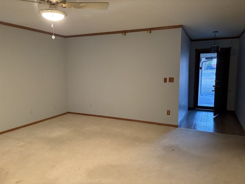 16902 E 80th St N - Photo 2 of 10