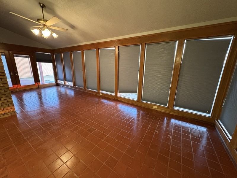 16902 E 80th St N - Photo 6 of 10