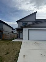 featured image of 704 Black Diamond St