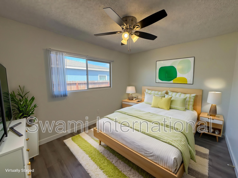 21612 Berendo Ave - Photo 3 of 31