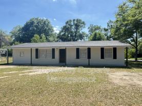 5004 Kingston Dr - Photo 1 of 1