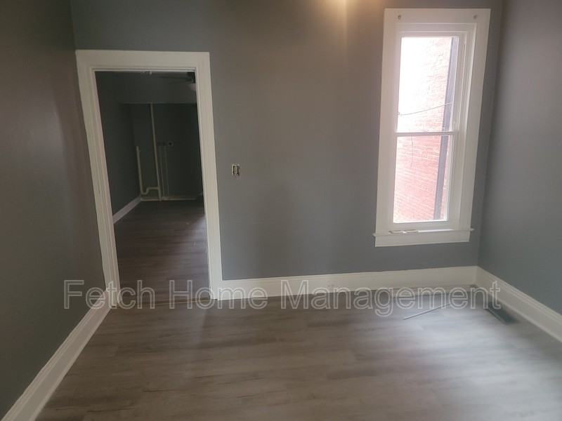 50 Carlisle Ave #50-1 - Photo 6 of 10