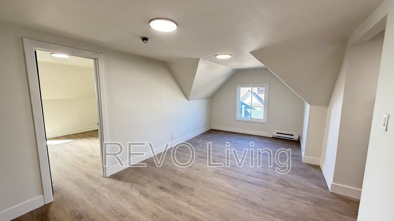 4585 Ryerson Cres #3 - Photo 5 of 13