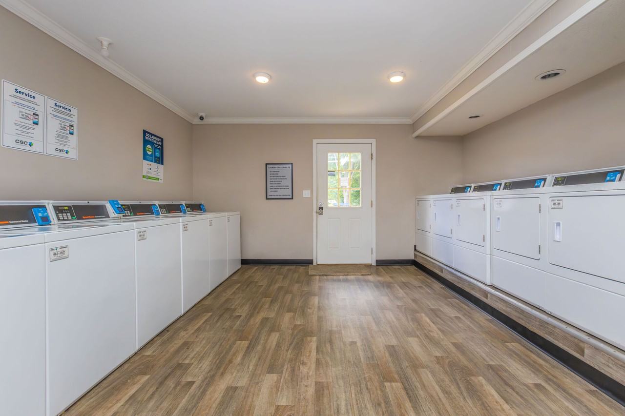 Bristol Square - Photo 4 of 19