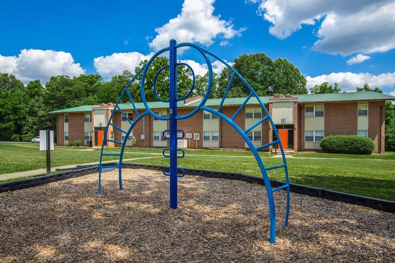 Bristol Square - Photo 5 of 19