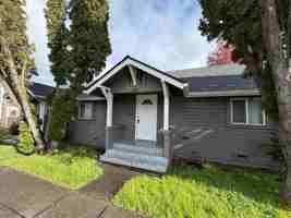 featured image of 163 E Grant St