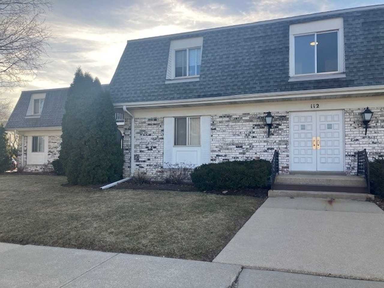 Happy Homes - 112 S Wisconsin St - Photo 2 of 30