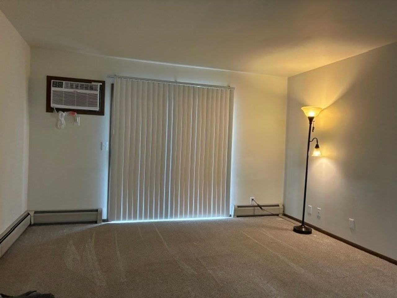 Happy Homes - 112 S Wisconsin St - Photo 3 of 30