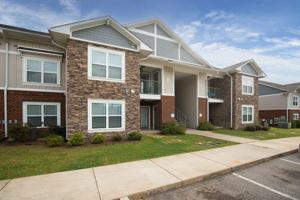 featured image of 705 Cogle St