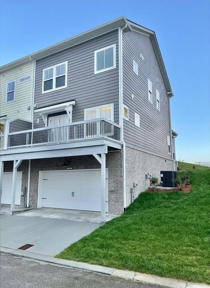 354 Savoy Loop - Photo 2 of 29