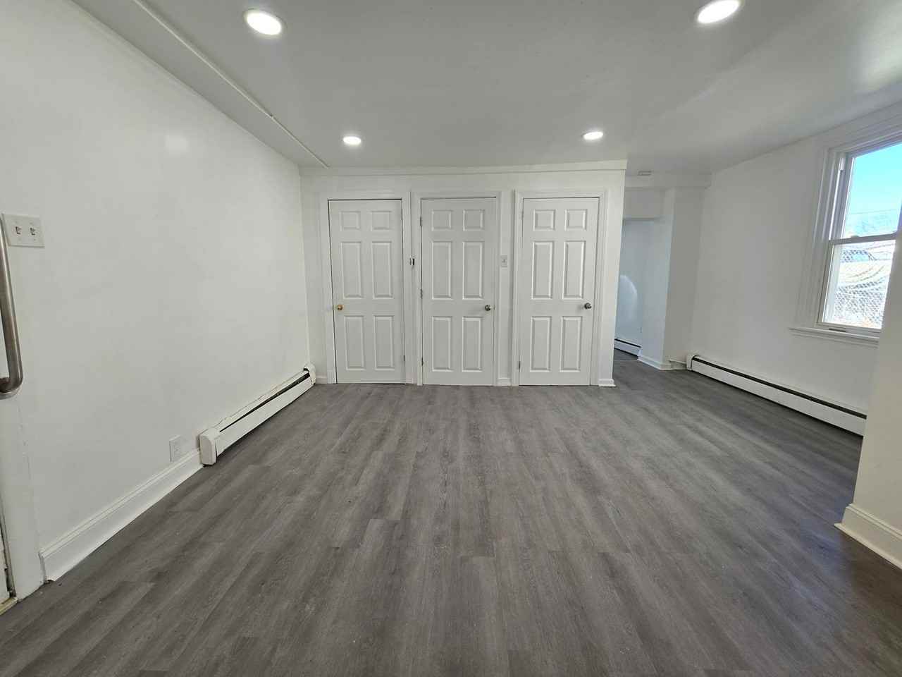32 S Penn St - Photo 7 of 12