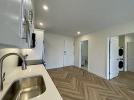featured image of 381 Wickenden St