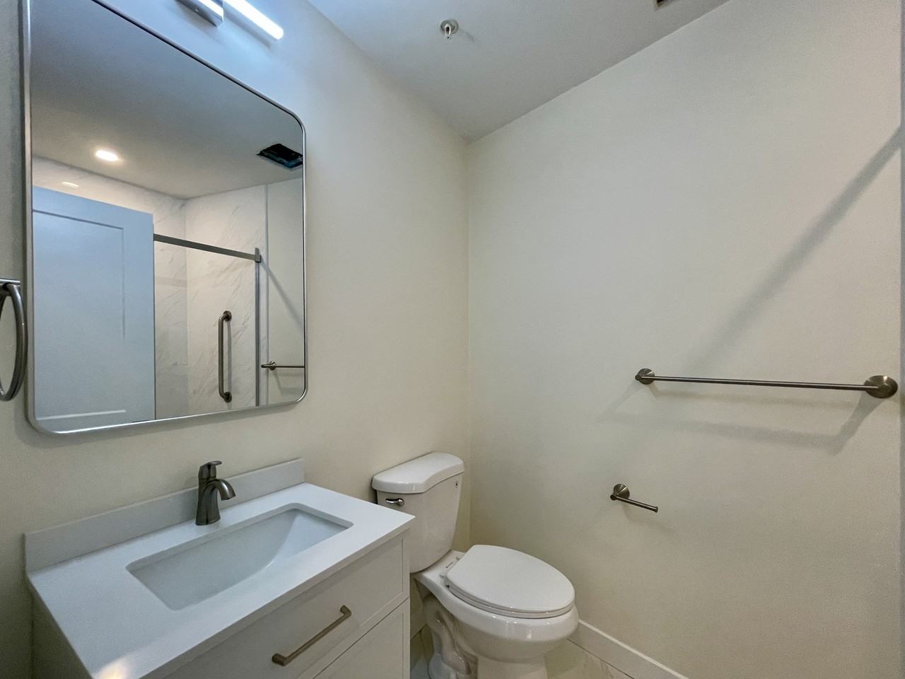 381 Wickenden Street - Photo 4 of 18