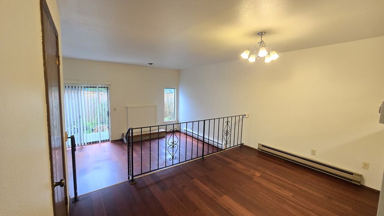 Gateway Townhomes - Photo 7 of 20