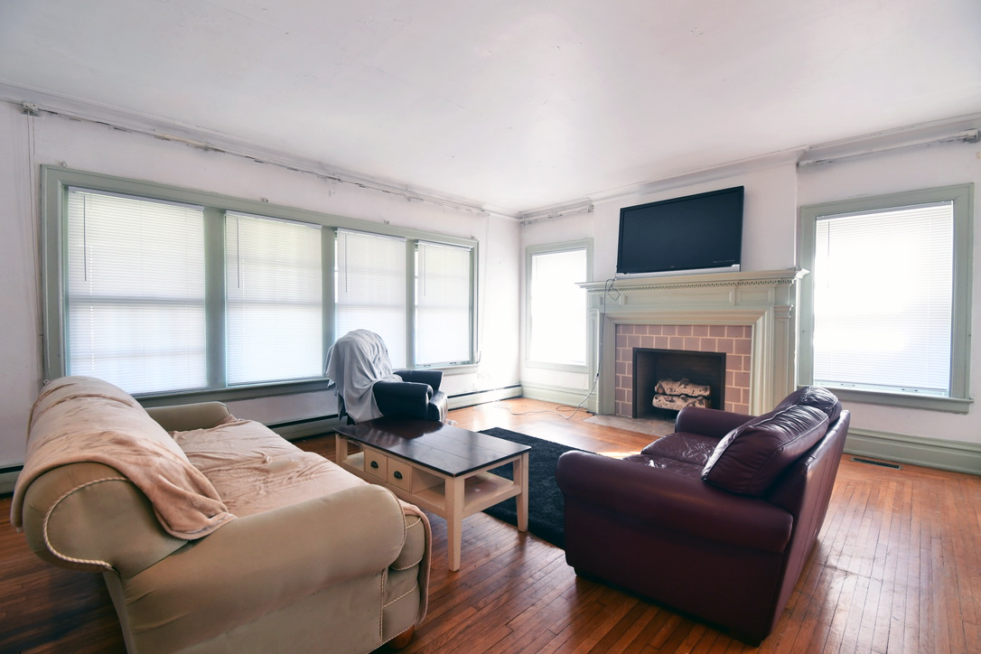 1535 5th Ave - Photo 7 of 11