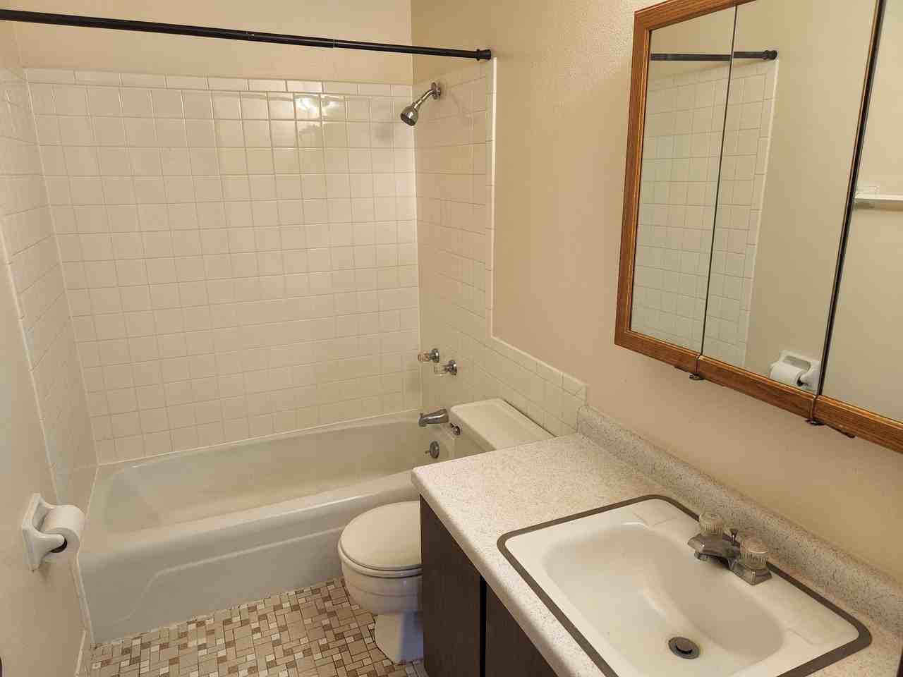 346 Hill Street - Photo 5 of 7