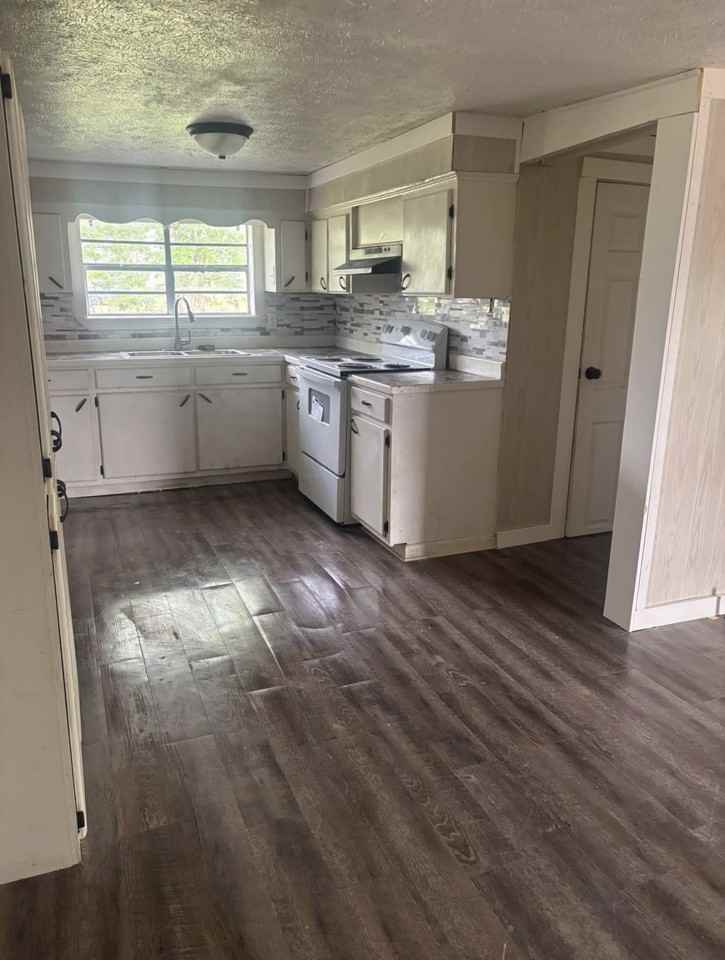 197 T Gaspard Rd #SF18 - Photo 5 of 9