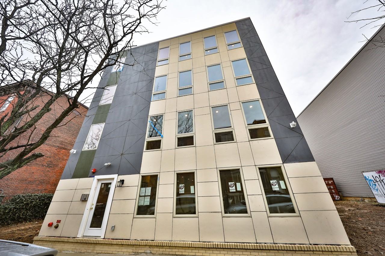 1320-22 N Franklin Street - Photo 3 of 35