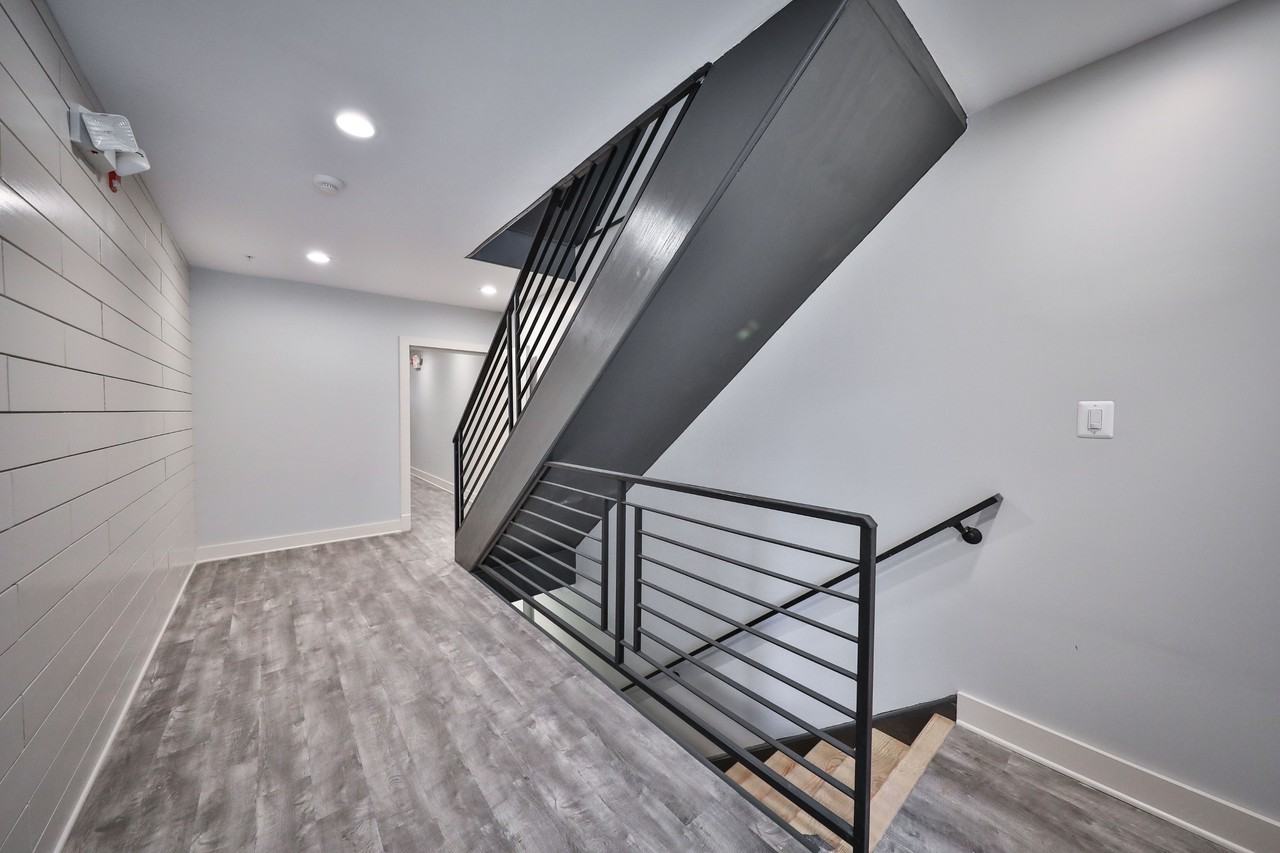 1320-22 N Franklin Street - Photo 6 of 35