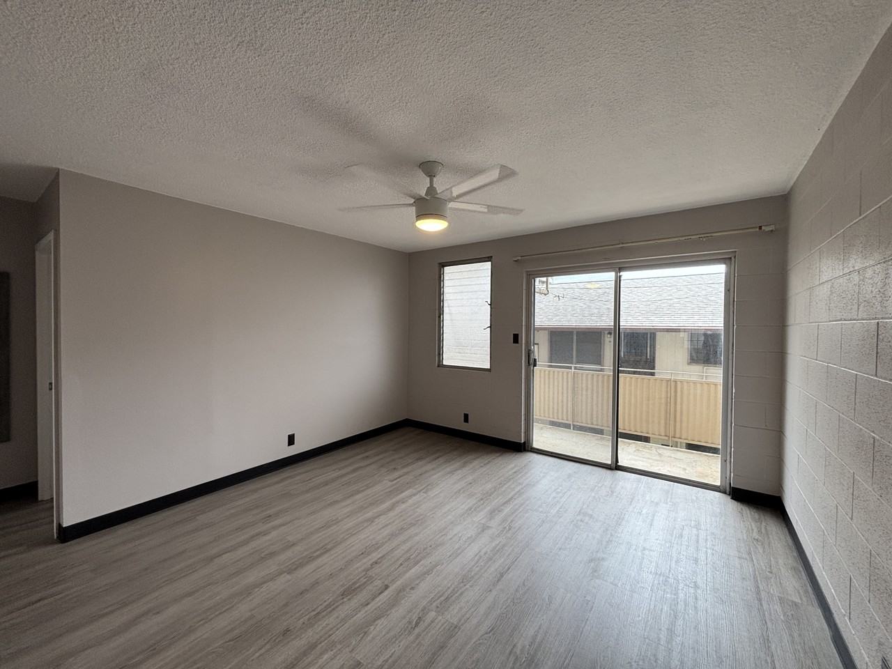 1323 Matlock Avenue - Photo 4 of 14