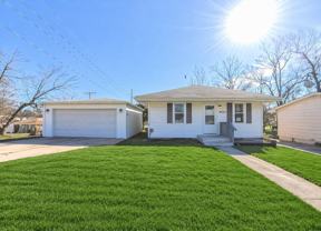 4003 Se 2nd St - Photo 1 of 1