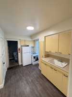 featured image of 119 W Dutton St