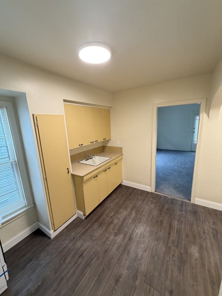 119 West Dutton - Photo 3 of 9