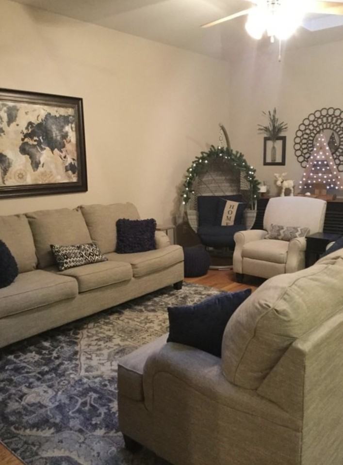 122 N College Street - Photo 3 of 15