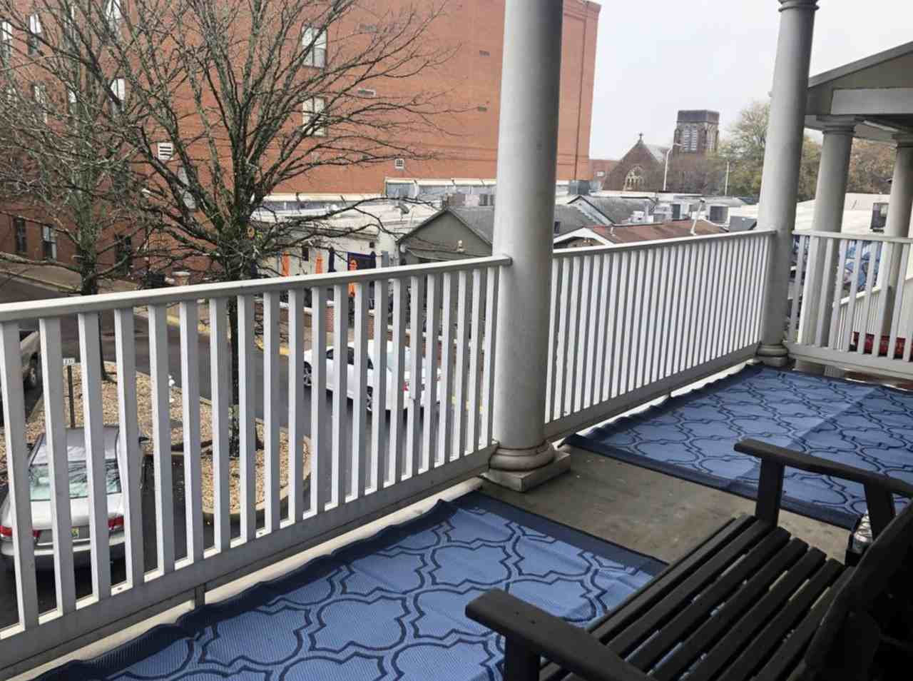 122 N College Street - Photo 3 of 7