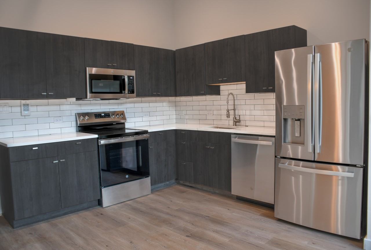 330 North Wyomissing Avenue - Photo 3 of 7