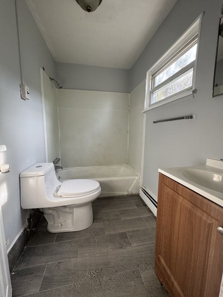 1217 Arrott st - Photo 6 of 6